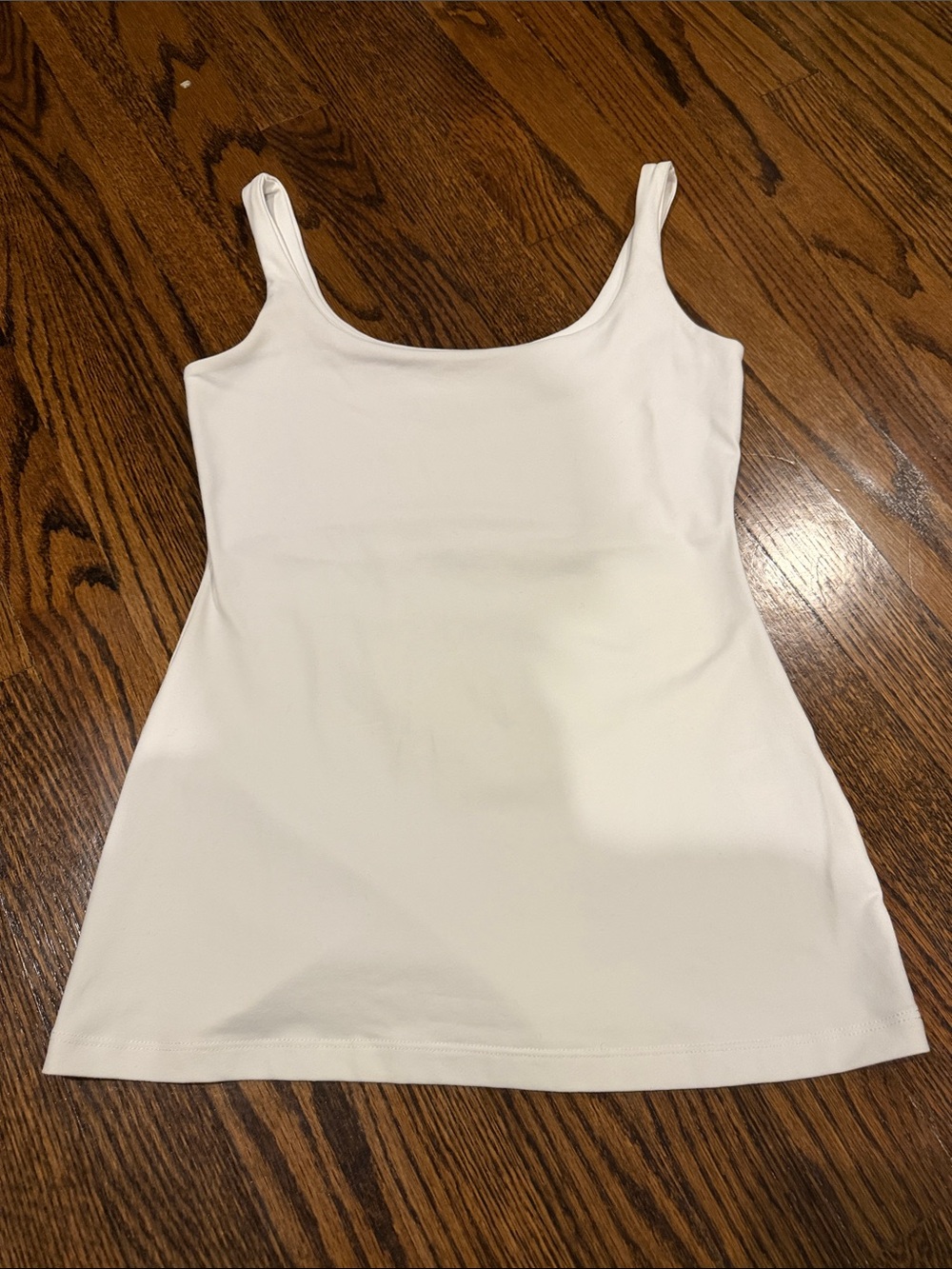 Susana Monaco Cream Scoop Neck Tank